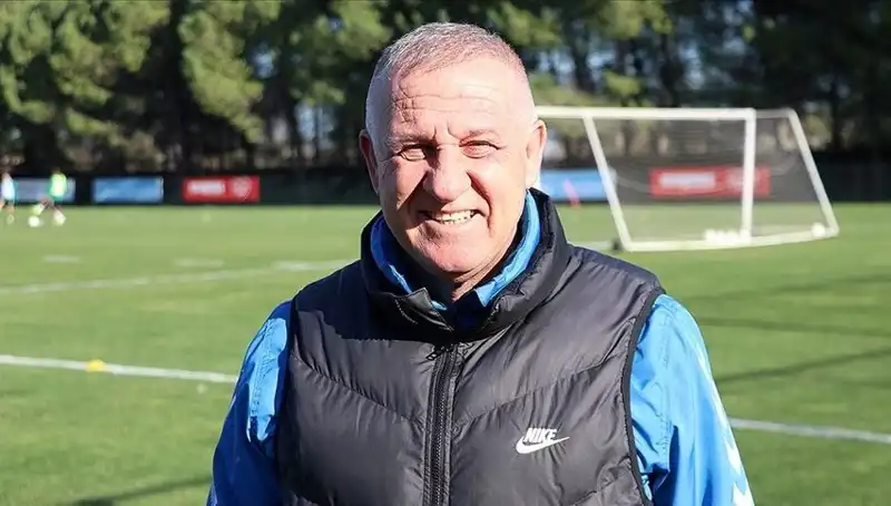 Ankaragücü'nde Sürpriz Gelişme: Mesut Bakkal Görevden Alındı