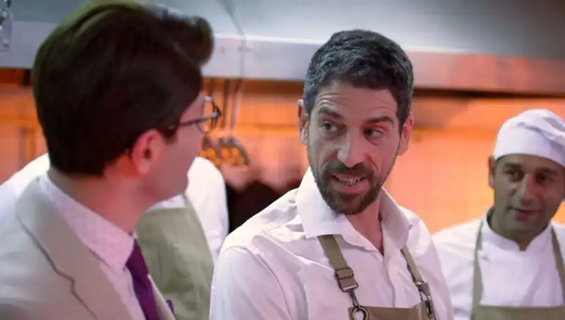Yanlış Anlama 2: Komedi, Aşk ve Sürprizler Dolu Yeni Bir Film