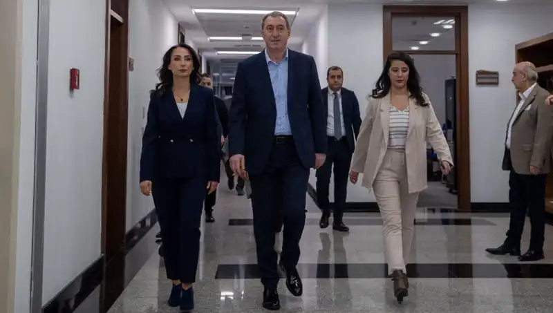DEM Parti Heyeti Siyasi Parti Turu ile İttifaklar Peşinde