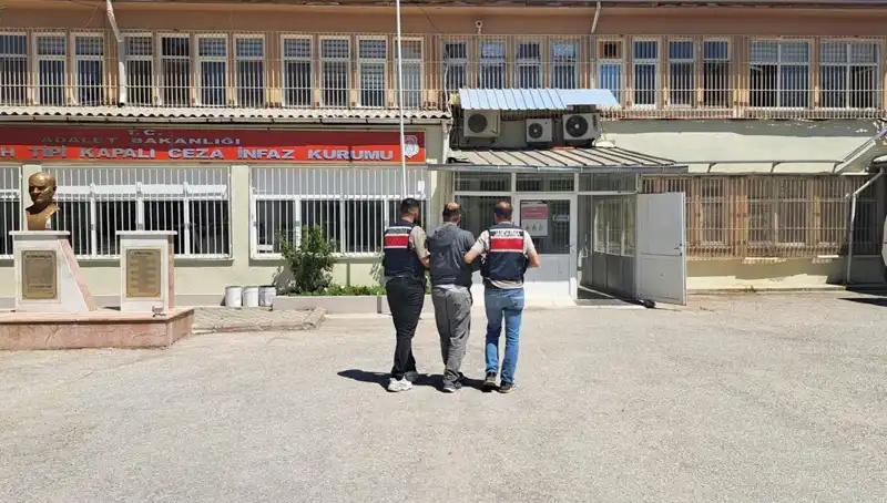 Kırmızı Bültenle Aranan Şüpheli Eskişehir’de Polisi Harekete Geçirdi!