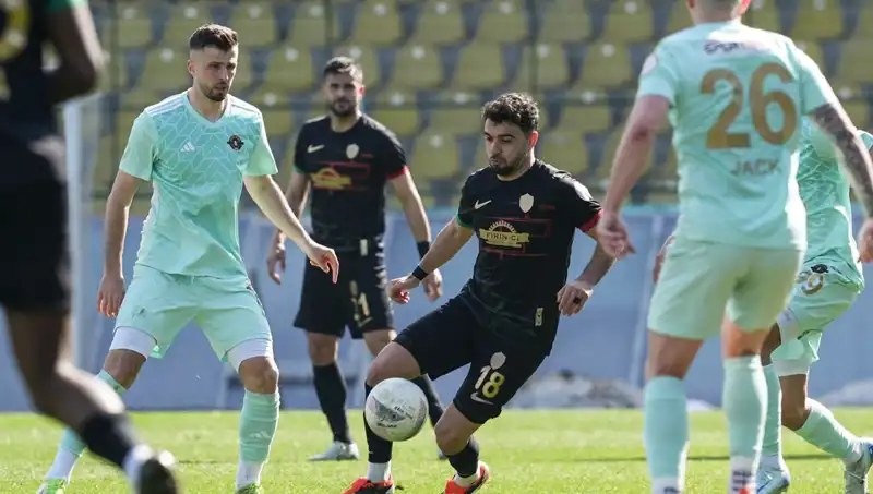Esenler Erokspor ve Amed Sportif Faaliyetler Beraberliğiyle 1 Puanı Paylaştı