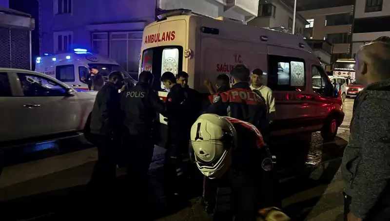 Damat Kayınvalidesini Bıçakladı, Olayın Ardından Kaçtı!