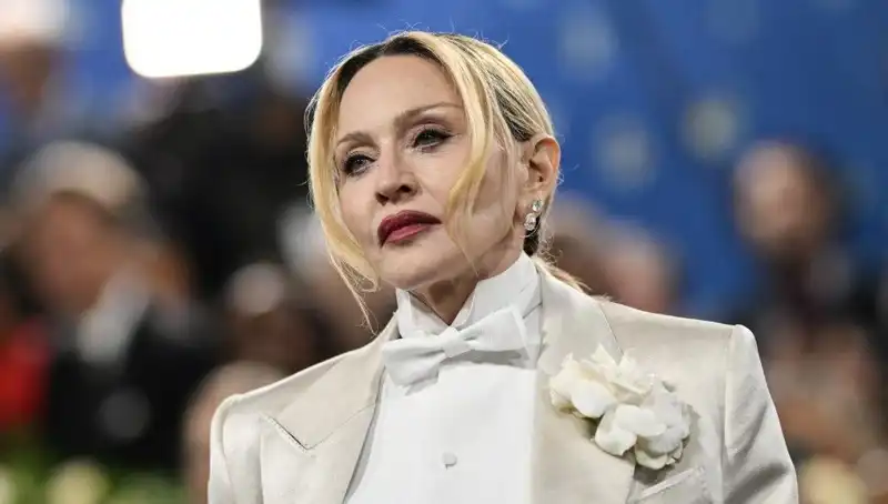 Madonna'nın Diyeti: Kanserle Mücadele Edebilecek Mi?