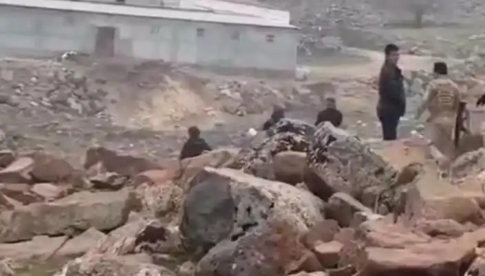 Diyarbakır’da Taşlı, Silahlı Kavga: 3 Ölü, Çok Sayıda Yaralı