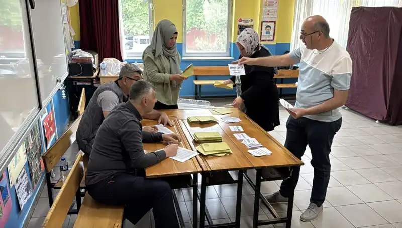 405 Mahalle ve Köyde Ara Seçim! Yeni Muhtarlar Seçildi