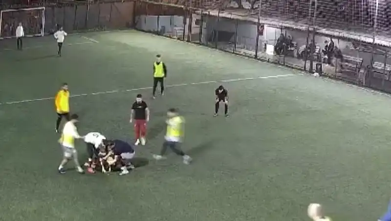 İki Halı Saha, İki Trajik Ölüm: Sporun Karanlık Yüzü