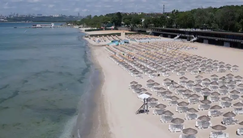 İstanbul Plajlarına 2025 Giriş Ücretleri: Sarıyer, Florya ve Adalar Ne Kadar?
