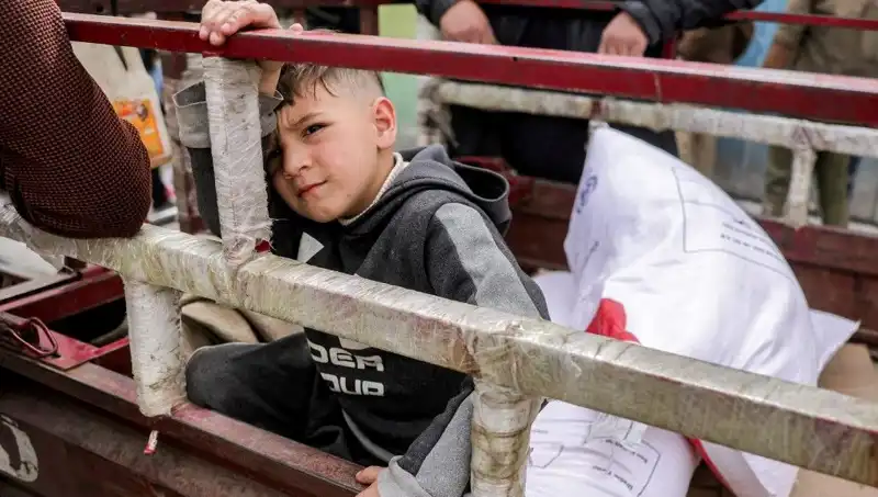 Gazze'de Un Bulamayan Fırınlar, İnsani Krizin Ortasında Kepenk İndiriyor
