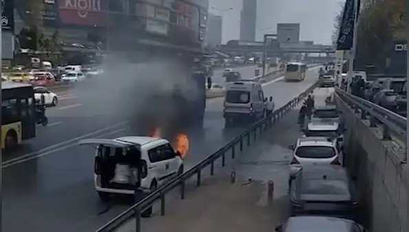 TOMA ile Yanan Araca Hızla Müdahale: Olayın Ayrıntıları Ortaya Çıktı