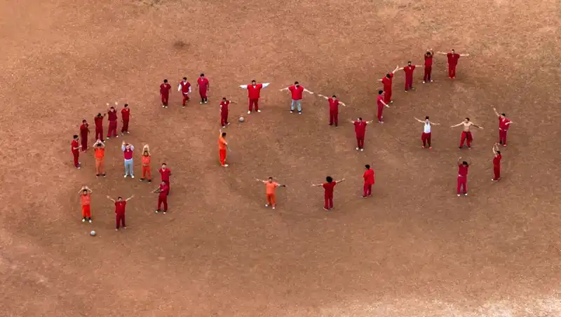 İnsanlık Dramı: Cehenneme Gitmemek İçin "SOS" Yazdılar