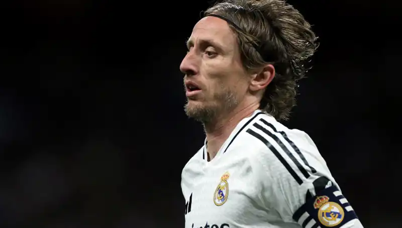 Yıldız Futbolcu Modric, Sürpriz Bir Adımla Kulüp Satın Aldı!