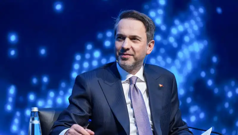 Türkiye'nin Karadeniz Stratejisi: Bakan Bayraktar'dan Yeni Müjdeler Yolda
