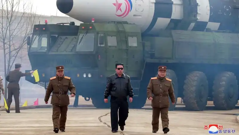 Kuzey Kore'nin Nükleer Silah Politikasının Arkasındaki Stratejik Sebepler