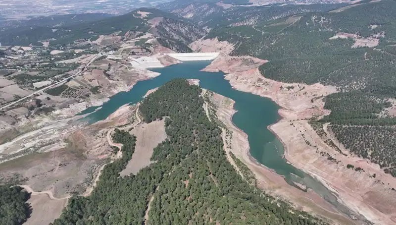 Denizli'de Su Tasarrufu Alarmı: Rezervler Kritik Seviyelerde!