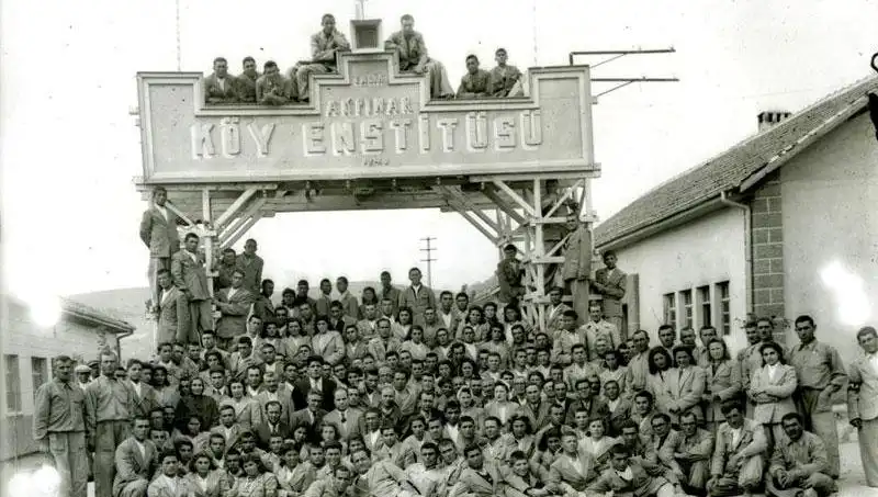 17 Nisan’da Neler Oluyor? Köy Enstitüleri’nin Kuruluş Yıl Dönümü