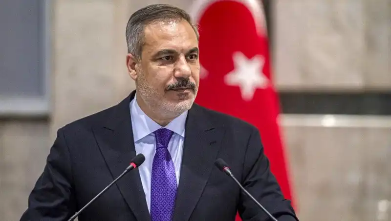 Bakan Fidan: "Cin Şişeden Çıktı" İfadesiyle Küresel Karmaşayı Değerlendirdi