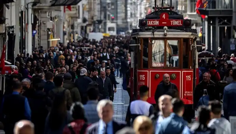 Türkiye'nin Nüfusu Rekor Artış Gösterdi: 2023 Verileri Açıklandı