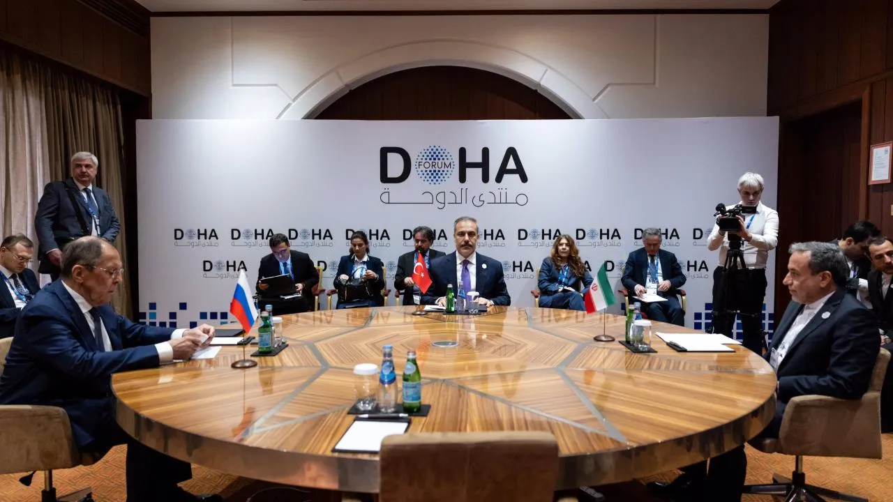Bakan Fidan’dan Kritik Diplomasi: Rus ve İranlı Mevkidaşlarıyla Görüştü