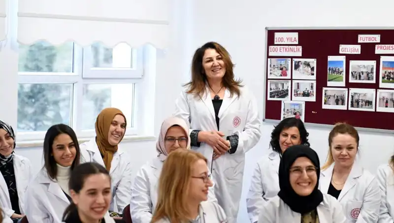 Öğretmenlerin İl Dışı Atama Sonuçları Sorgulandı: İptal Olma Durumu Nedir?