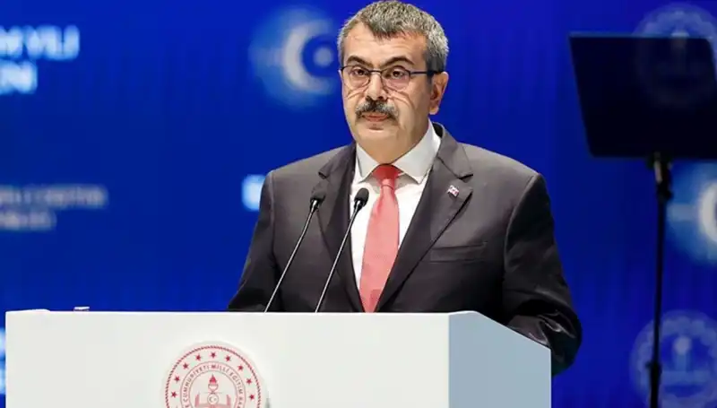 Bakan Tekin'in 23 Nisan Ulusal Egemenlik Mesajı Dikkat Çekti