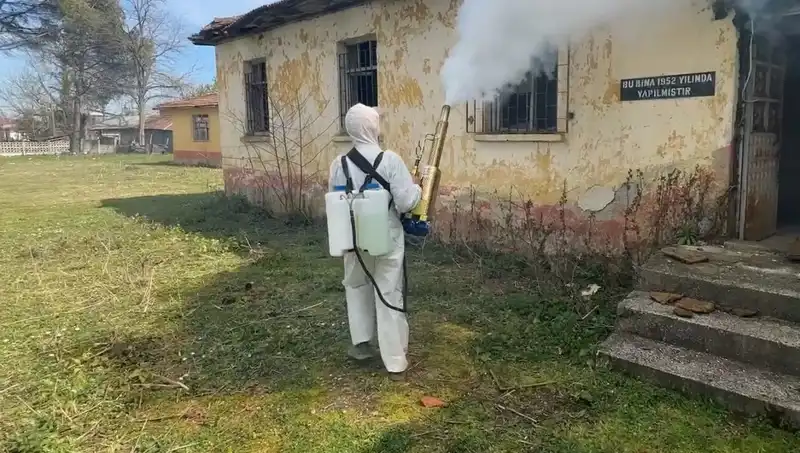 Çiftçiler, Kahverengi Kokarca ile Mücadelede Seferber Oldu!