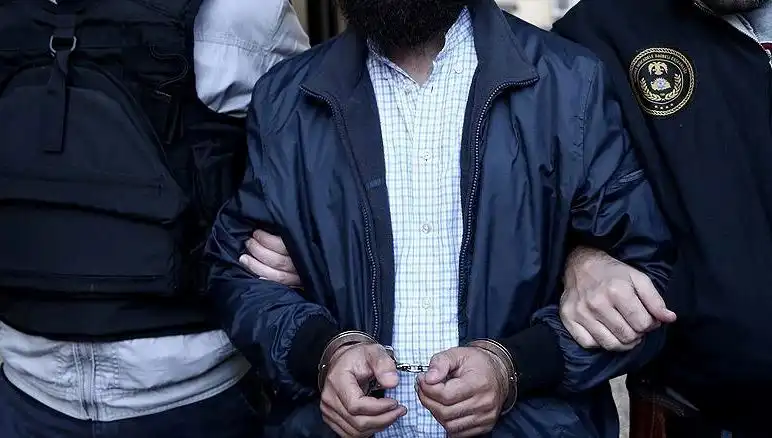 İstanbul'da DAEŞ Operasyonu: 14 Şüpheli Gözaltında, Terörle Mücadele Devam Ediyor